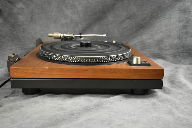 Pioneer PL-1400 Direct Drive Turntable in Very Good Condition