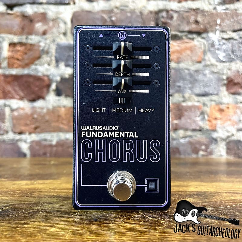 Walrus Audio Fundamental Chorus