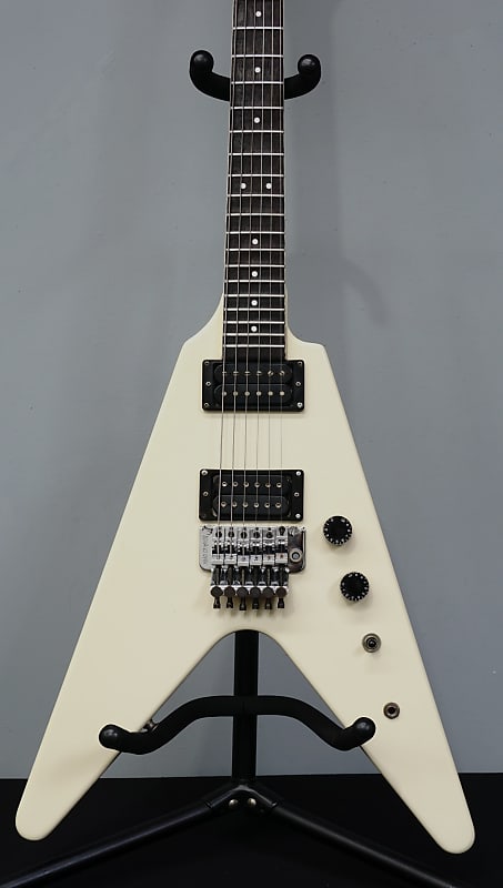 Fernandes The Function BSV-60 Flying V Early - Mid 80's Ivory Electric  Guitar