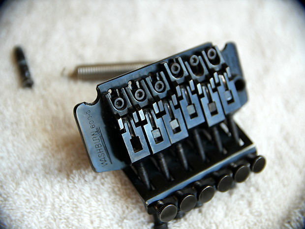 Washburn 600-S Black Takeuchi Floyd Rose Tremolo Bridge Lo-TRS TRS