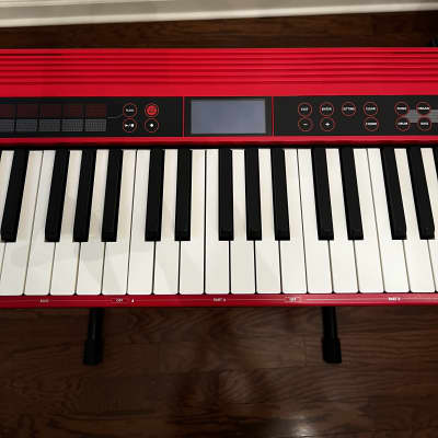 Roland GO-61K Go:Keys 61-Key Music Creation Keyboard image 5