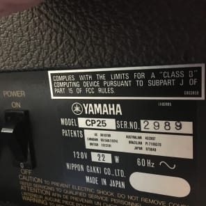 Yamaha CP25 Electric Piano Keyboard image 3