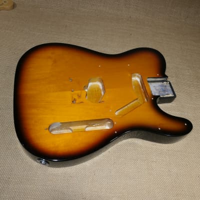 1992 Fender Telecaster Guitar Sunburst Body image 1