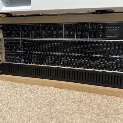 BEHRINGER GEQ3102 ベリンガー グラフィックイコライザー