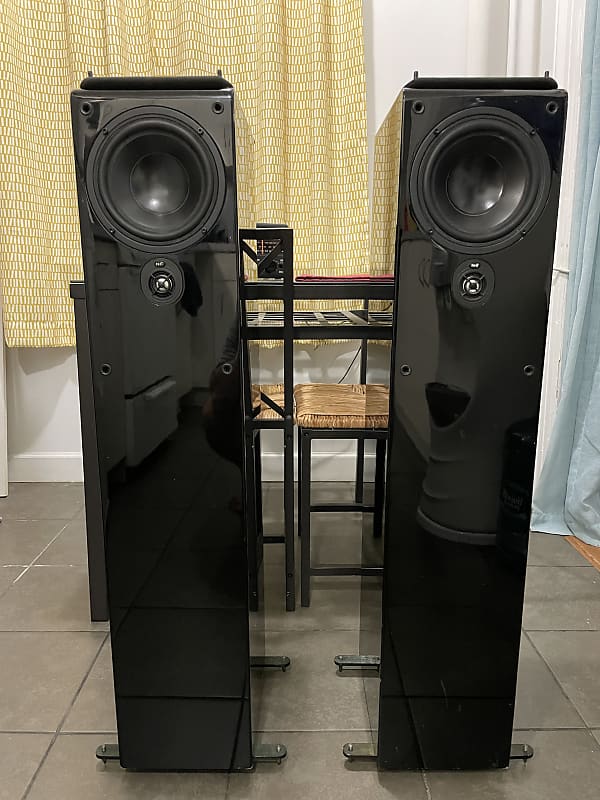 NHT ST4 - Tower Speakers - Piano Black - PAIR - RARE - GREAT | Reverb