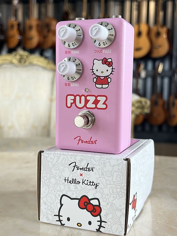Fender Hello Kitty Fuzz エフェクター Fender® x Hello Kitty® White Fuzz Pedal | Get My Guitar
