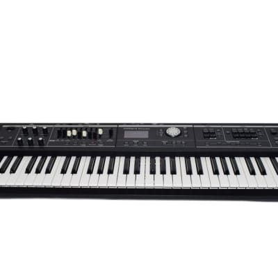 Roland V-Combo VR-09-B 61-key Stage Performance Keyboard