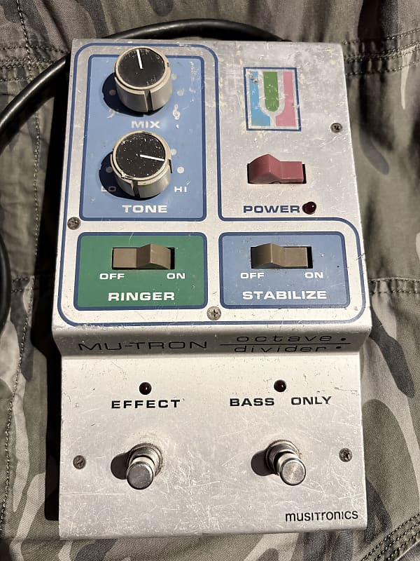 Mu-Tron Octave Divider