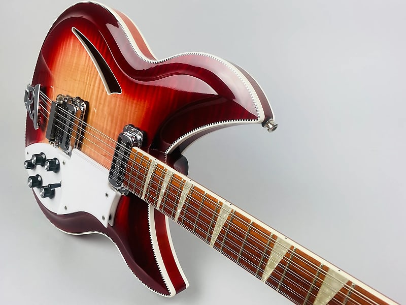 Rickenbacker 381 V-69/12-Flamey 2002 Fireglo