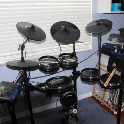 Alesis DM10 Studio Kit Electronic Drum Set 2010s - Black