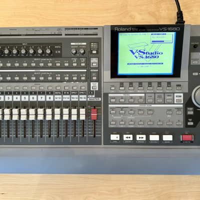 Roland VS-1680 24-Bit Digital Studio Workstation