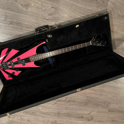 Guild Pilot bass - Pink Ray (Twisted Sister) w/hsc image 2
