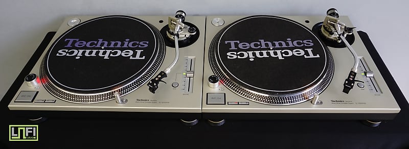 Technics SL-1200 MK3D Professional DJ Turntable Pair - Silver - 240V