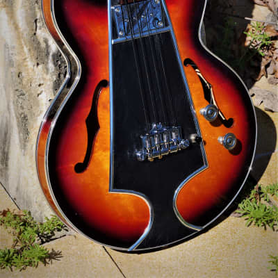 Epiphone Rivoli  1996 Sunburst.  Bass. Recreated by the Artist "El Daga" Only one Rare  collectible image 5