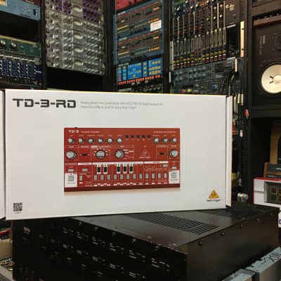 Behringer TD-3 -RD Analog Bass Line Synthesizer TD3 New  //ARMENS//