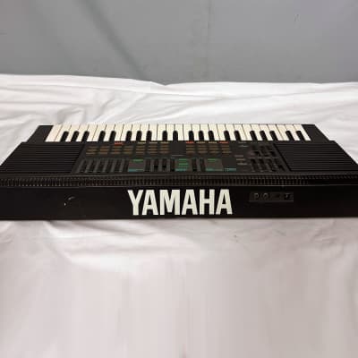 Yamaha PSS 560 Synthesizer image 6