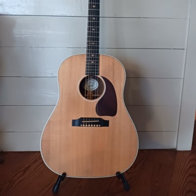 Gibson J-45 Sustainable 2019 - 2020 - Antique Natural image 1