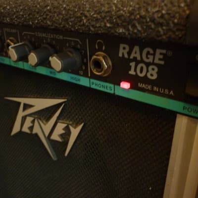 Peavey Rage 108 vintage 8 inch solid state combo image 2