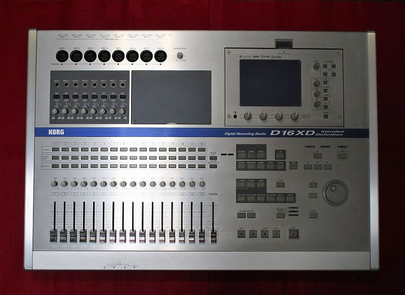 Korg D16XD 24bit 96kHz Digital Multi Track Recorder New Battery D32XD