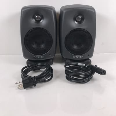 新しく着き GENELEC スピーカーペア 8020A ジェネレック Studio 8020DPM ペア+selactesa.com Monitor  S30 GENELEC パワード ケーブル付 bn-sports.co.jp