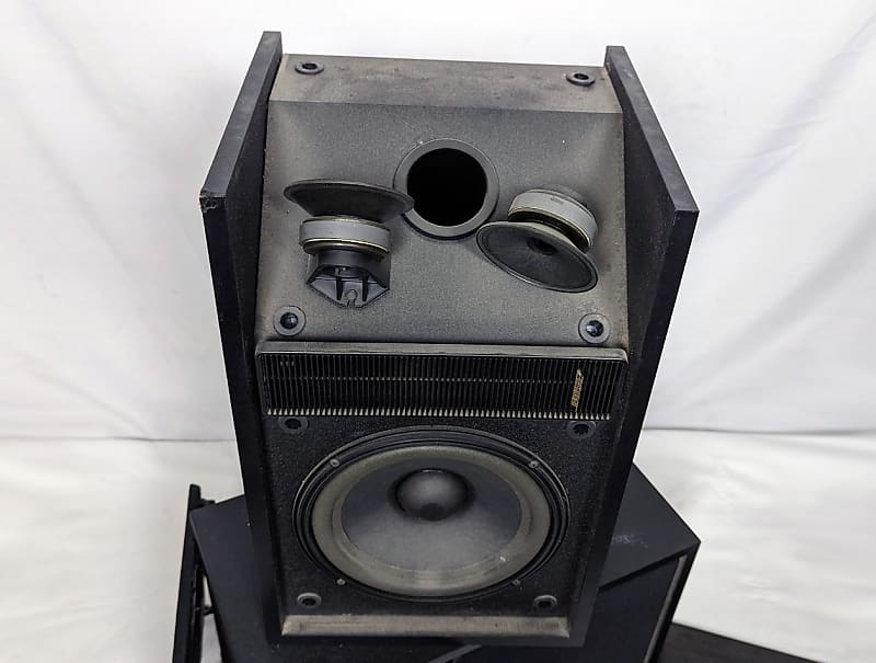2) Bose 301 Series II Speakers - Pair - Black | Reverb