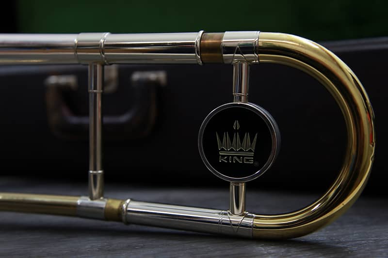 King 3B Silversonic 1970s Silver Reverb