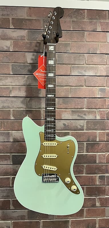 Strat jazz store deluxe