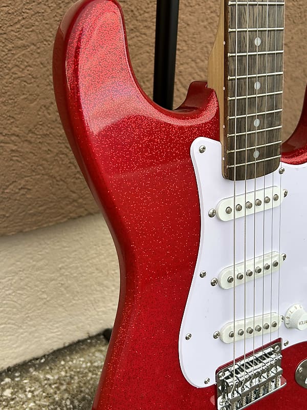 Squier FSR Bullet Stratocaster | Reverb