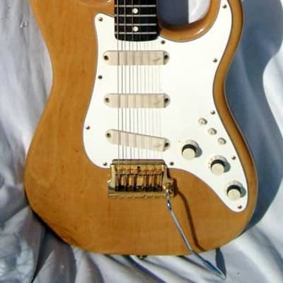 Fender Stratocaster Elite Gold 1983 Natural image 1