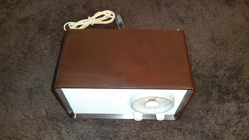 1950's Braun SK 2/2 German Tube Radio - All Telefunken Tubes