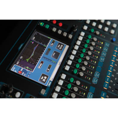 Allen & Heath Qu-32C - 38-In/28-Out Digital Mixing Console (Chrome Edition) image 5