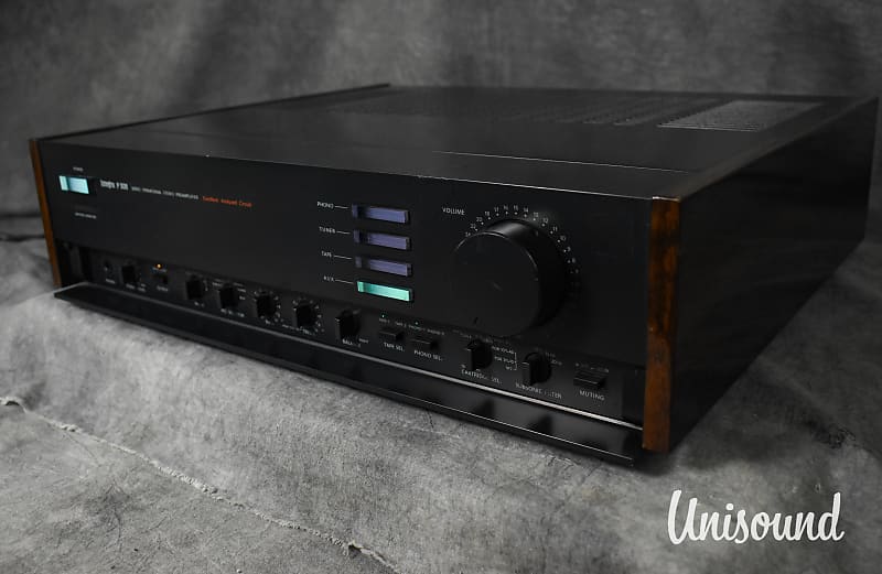 Onkyo Integra P-309 Stereo Preamplifier in Very Good Condition