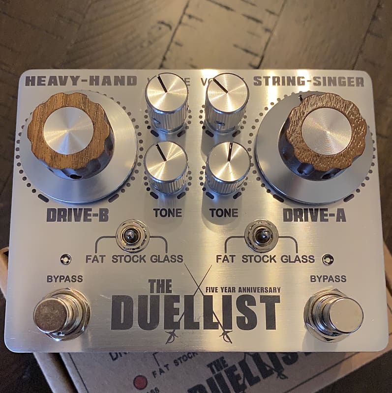 King Tone Guitar The Duellist Limited Edition Silver | Reverb Cyprus