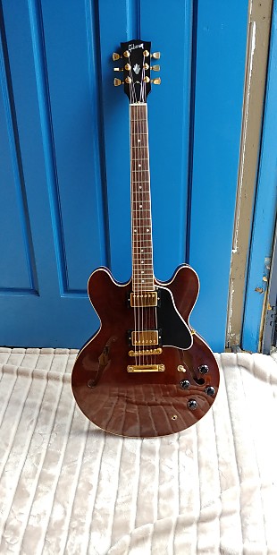 Gibson es 335 deals brown