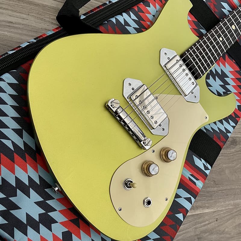 BA Ferguson Flyweight Shirley HH 2022 Faded gold | Reverb