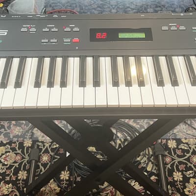 Yamaha SY35 Dynamic Vector Synthesizer Keyboard