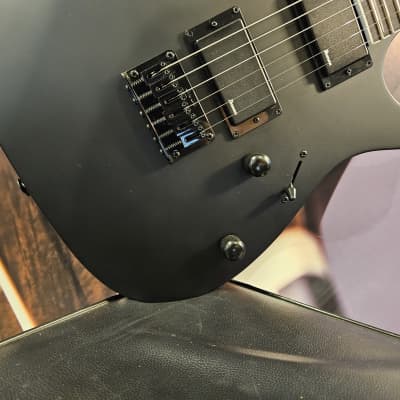 Ibanez GRG121DX-BKF GIO Series E-Guitar - Black Flat image 3