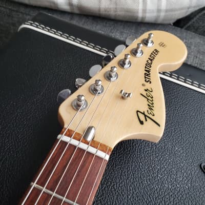 Fender American Vintage '70s Stratocaster | Reverb