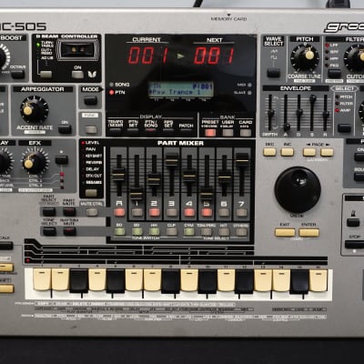 Roland MC-505 Groovebox