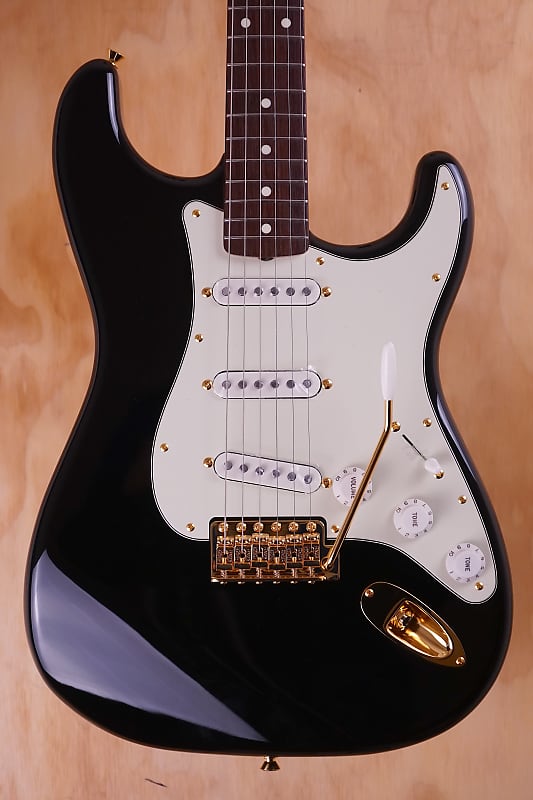 超美品 Fender MIJ Traditional Ⅱ 60S STRAT Fender MIJ Traditional II '60s Stratocaster 2024 - Fiesta