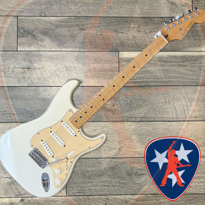 Fender 60th Anniversary Limited Standard Stratocaster 2006