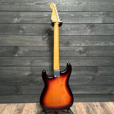 Fender Robert Cray Stratocaster MIM Electric Guitar image 12