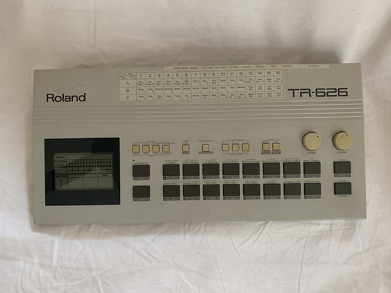 Roland TR-626 | Reverb