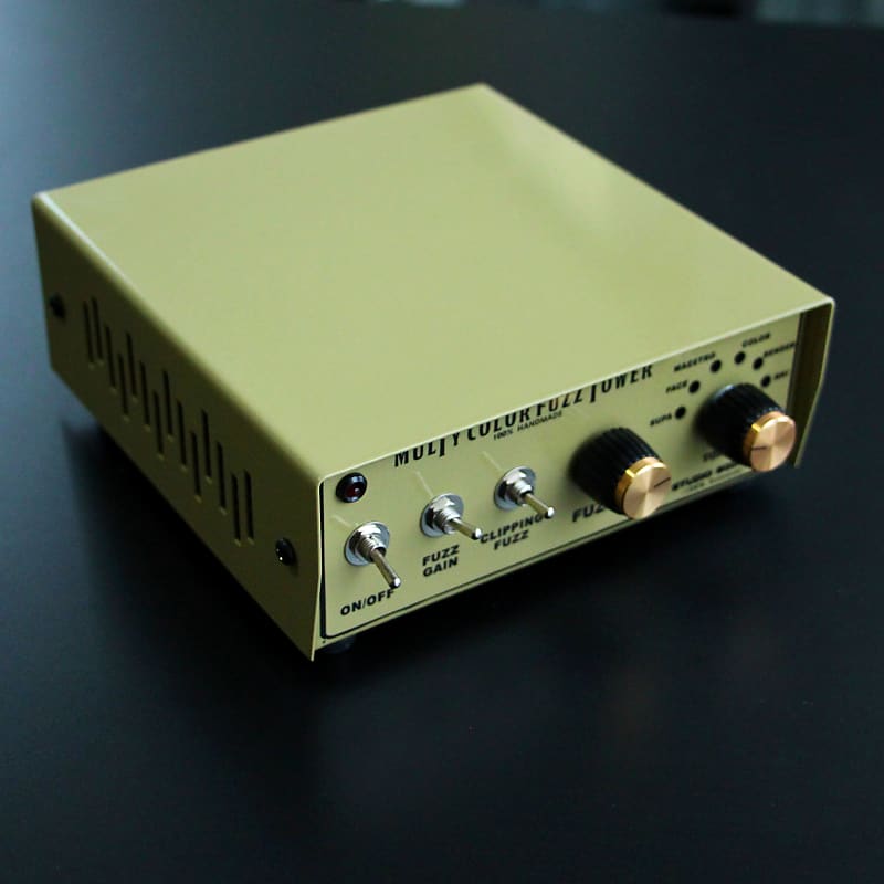限界値下 Multy Color fuzz tower Boutique Multy Color fuzz tower based on colorsound fuzz