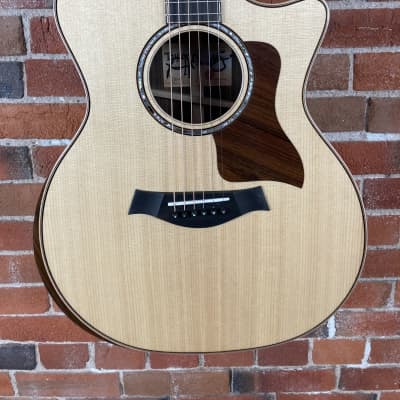 Taylor 814ce DLX with V-Class Bracing