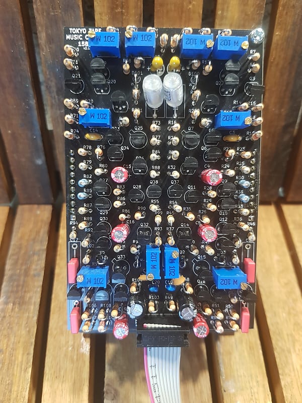 Tokyo Tape Music Center Dual Sine Sawtooth Generator Model