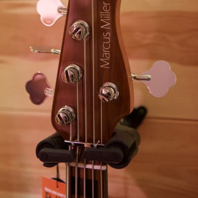 Sire Marcus Miller V5 5-String Roasted Maple Neck 2021 Vintage White image 4