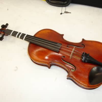 Strobel ML300 Recital Series 4/4 Violin Outfit w/ Case, Bow, & Rosin image 4