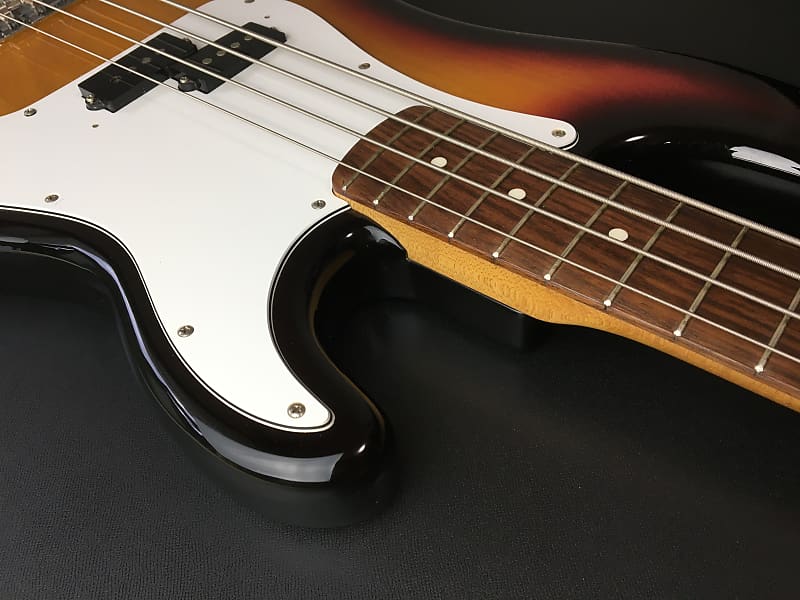 FENDER JAPAN Precision Bass Japan Standard Series Made in