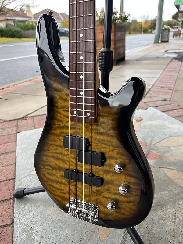 J&d luthiers bass hotsell